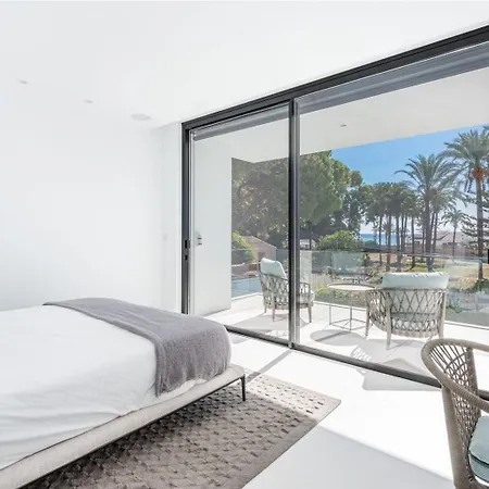 Holiday home Excepcional Cerca Playa De Cortijo Blanco Marbella